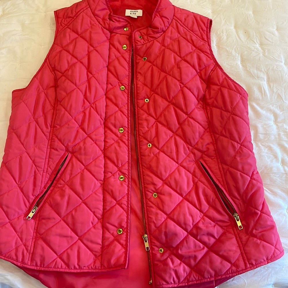 Crown & Ivy Hot Pink Quilted Vest